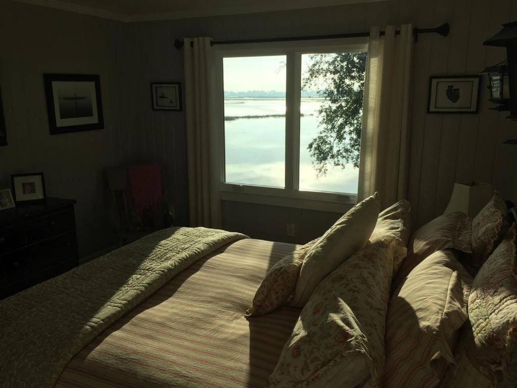 马瑞斯茵利Waterside Retreat住宿加早餐旅馆 外观 照片
