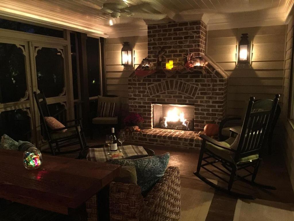 马瑞斯茵利Waterside Retreat住宿加早餐旅馆 外观 照片